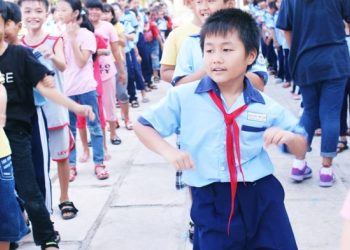 Góp 900 niềm vui cho các bé ngày khai trường