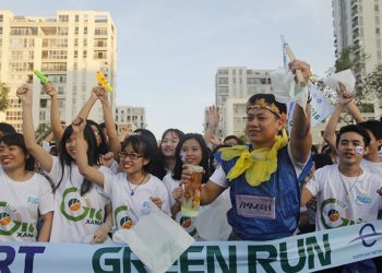 Chúng Tôi Gọi Nhau Là Bạn Đồng Hành