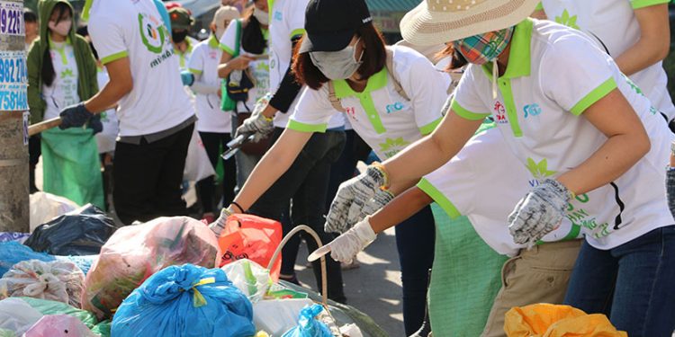 Giờ Xanh Giải Phóng Rác 2017