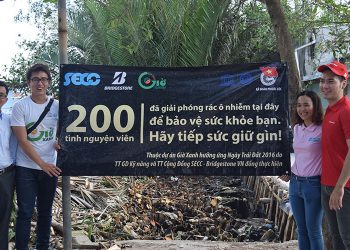 Giờ Xanh TP.HCM 03 2016 giữ hồ sông xanh cho cuộc sống an lành