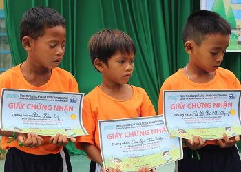 Lắng đọng Ngày bừng sáng – Xây trường Tottochan mùa hai