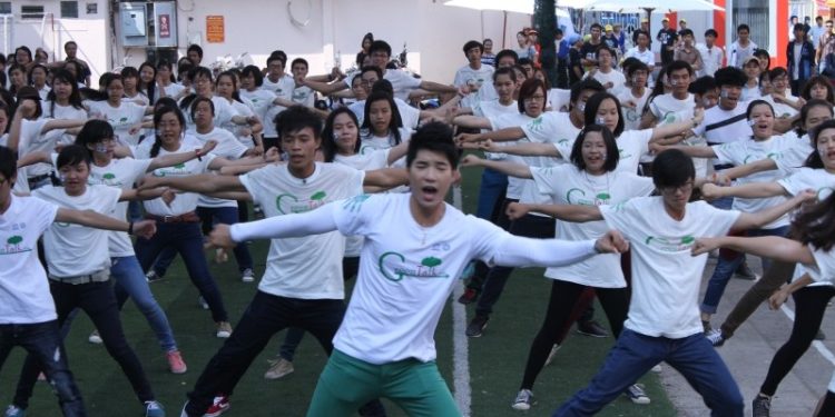 Tổng hợp truyền thông Flashmob Giờ trái đất 2013