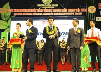 Yêu “bác” Saito