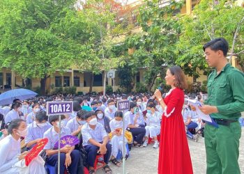 CHUYÊN ĐỀ: NGHỆ THUẬT DÙNG MẠNG XÃ HỘI VÀ CƠ HỘI NGHỀ NGHIỆP TRONG LĨNH VỰC TRUYỀN THÔNG.